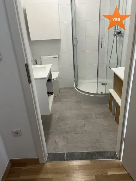 Provisionsfreier Kauf! Mehrfamilienhaus mit Gewerbeflächen - Rendite zwischen 6-7  % erzielbar