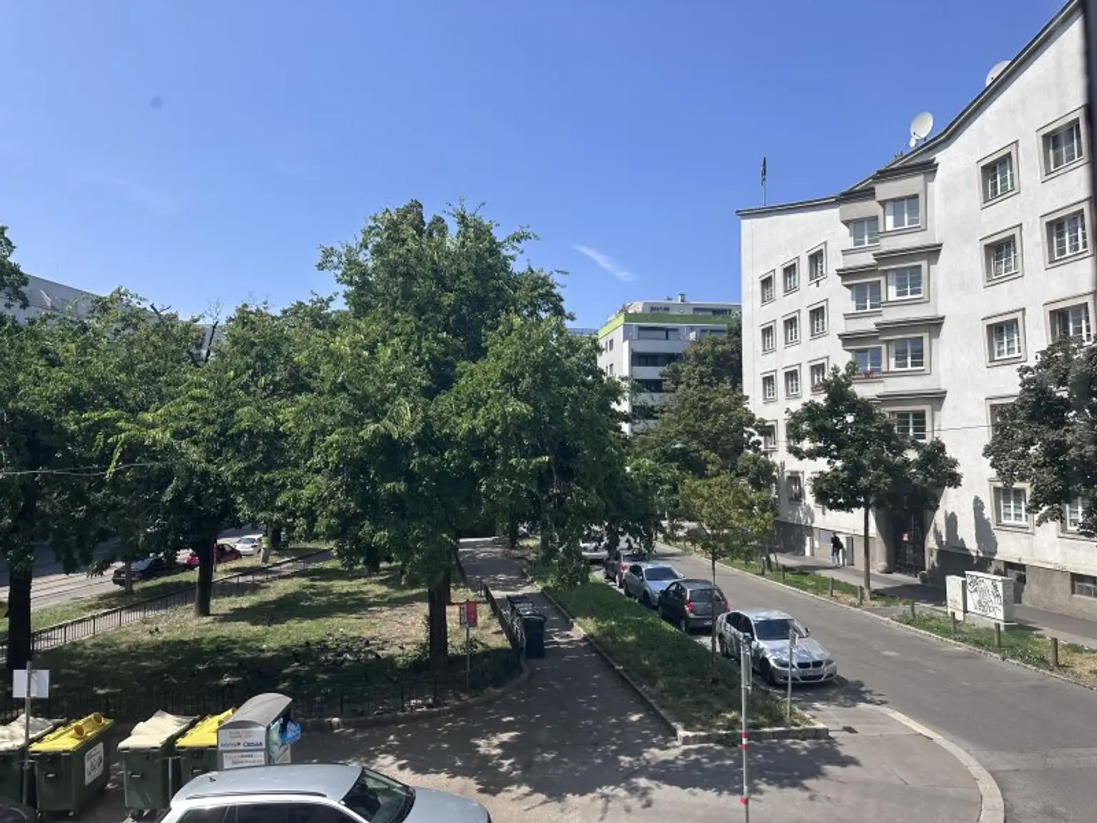 3 Zimmer mit Grünblick + U3 Braunschweiggasse
