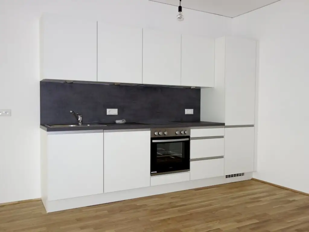 Schöne 2-Zimmerwohnung mit französischen Balkonen - Top 2.6