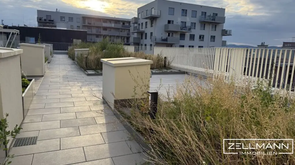 Rückzugsort über den Dächern – Erstbezug mit Loggia & Gemeinschaftsterrasse | ZELLMANN IMMOBILIEN