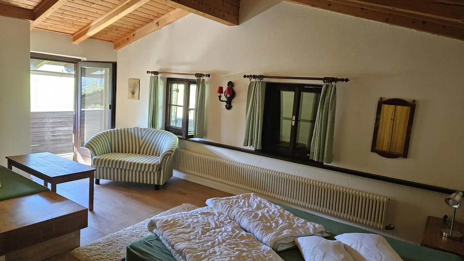 Haus in einzigartiger Alleinlage mit toller Aussicht!