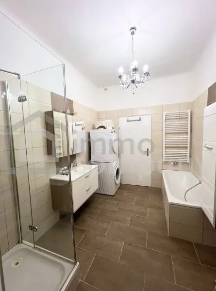 Einzigartige 3-Zimmer-Wohnung mit traumhafter Aussicht und Terrasse! Erstbezug! U4, U6 und Schnellbahn