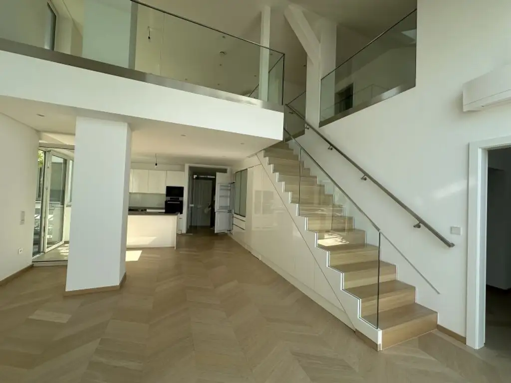 Gonzagagasse: moderne 4-Zimmer-Maisonette mit Freifläche: Leben im City-Center!