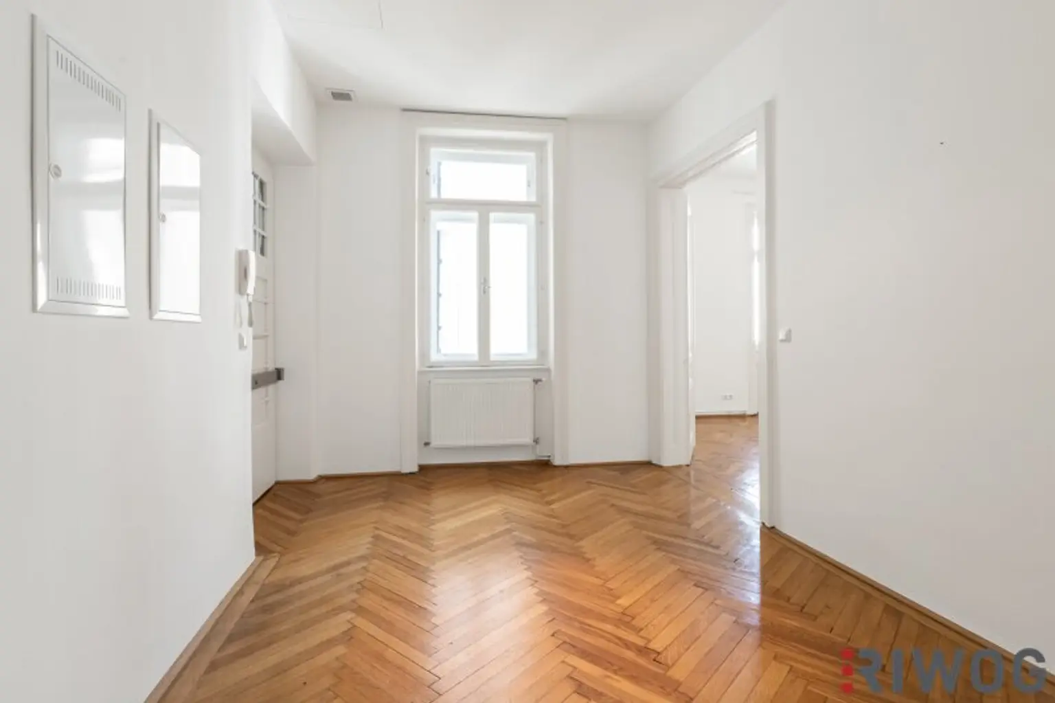 Klassische Stilaltbauwohnung mit Charme und Eleganz | Komplette Innenhoflage | 3. Etage | Nähe Donaukanal, Hundertwasserhaus, 1. Bezirk, Prater