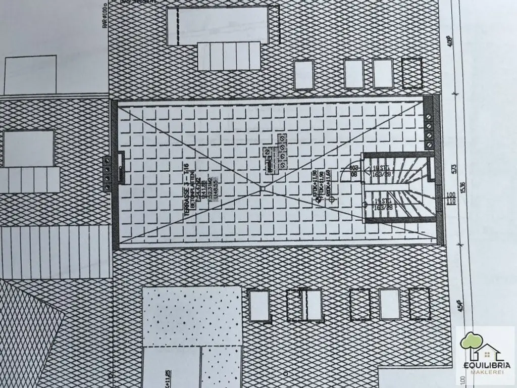 Traumhafte DG-Wohnung im Zentrum von Klosterneuburg -  57m2 große  Dachterrasse - Gekühlt  - Garage - Gartennutzung!