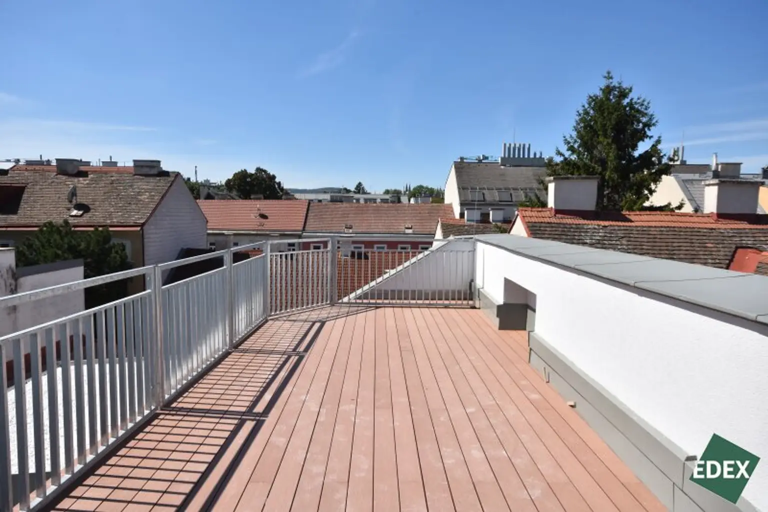 Am Kutschkermarkt  | Außergewöhnliche 4-Zimmer-Dachgeschoßwohnung mit 2 Terrassen