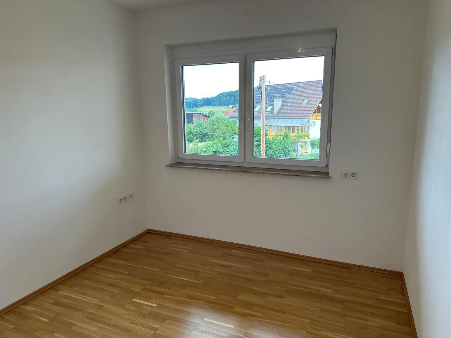 Charmantes Reihenhaus - Provisionsfrei für den Mieter!