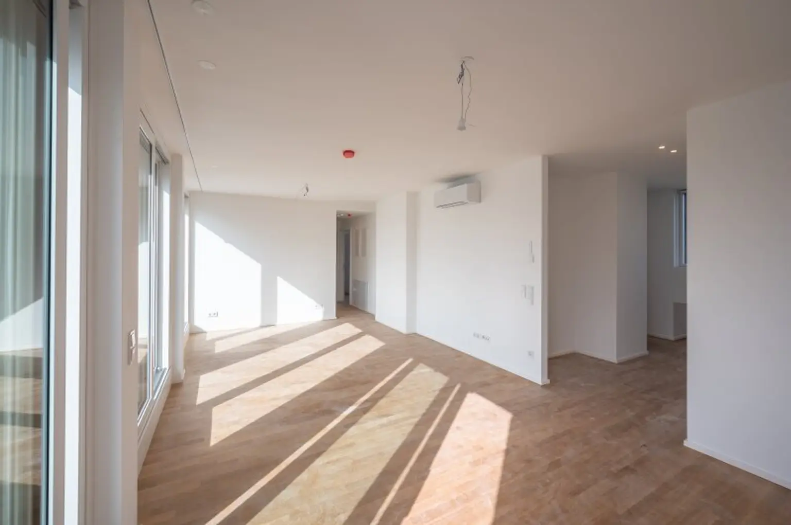 ++MOLLARD 50++ Exclusive 4-room-Penthouse with Stunning Views over Vienna (1/31)