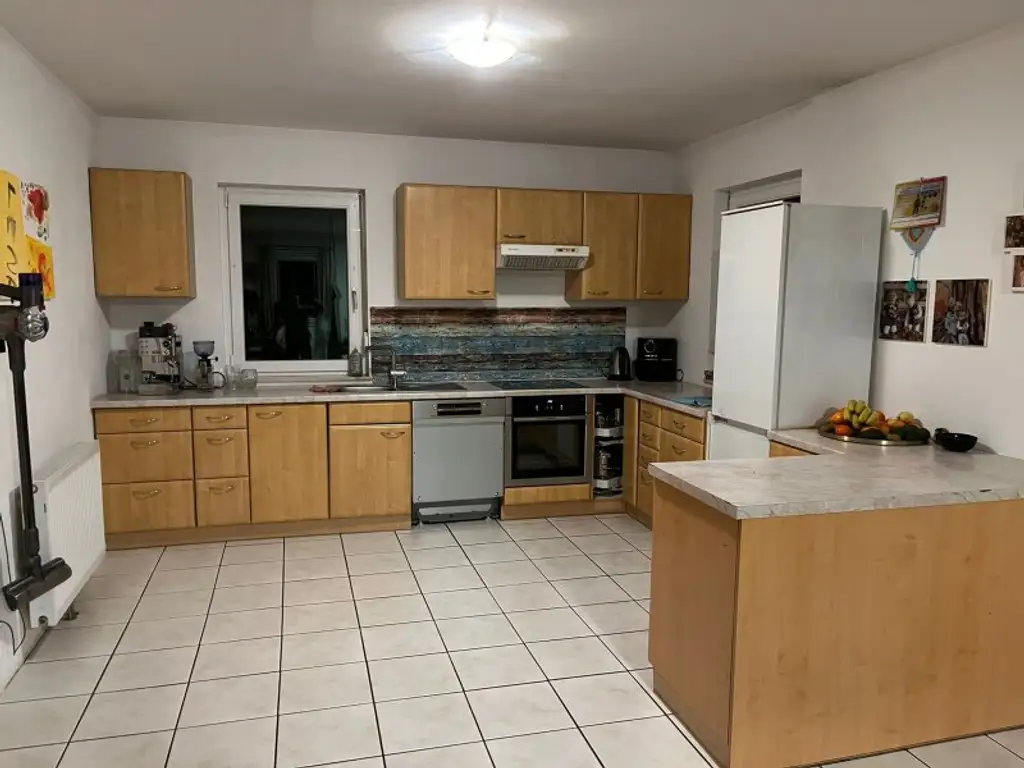 +Einzigartiges Einfamilienhaus mit Nebengebäude in Enzesfeld-Lindabrunn+