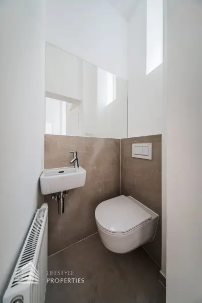 Helle Garconniere Erstbezug, Nähe Währinger Park