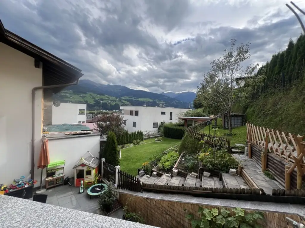 VOMP - Moderne, hochwertige 3,5 Zi.-Wohnung mit Balkon zum Verkauf