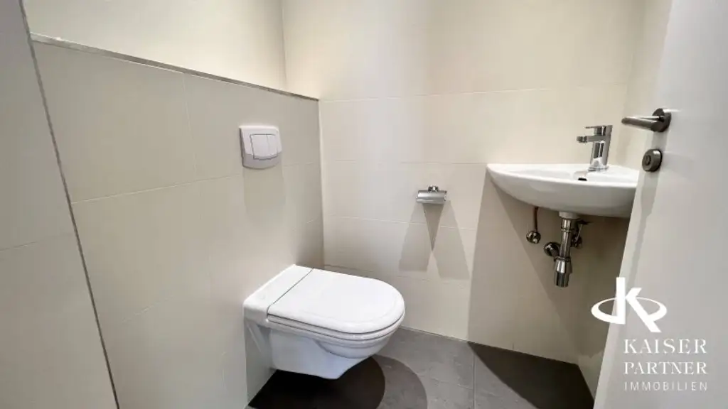 Kaasgraben, moderne 4-Zimmer-Wohnung mit 2 Balkonen, perfekte Raumaufteilung!