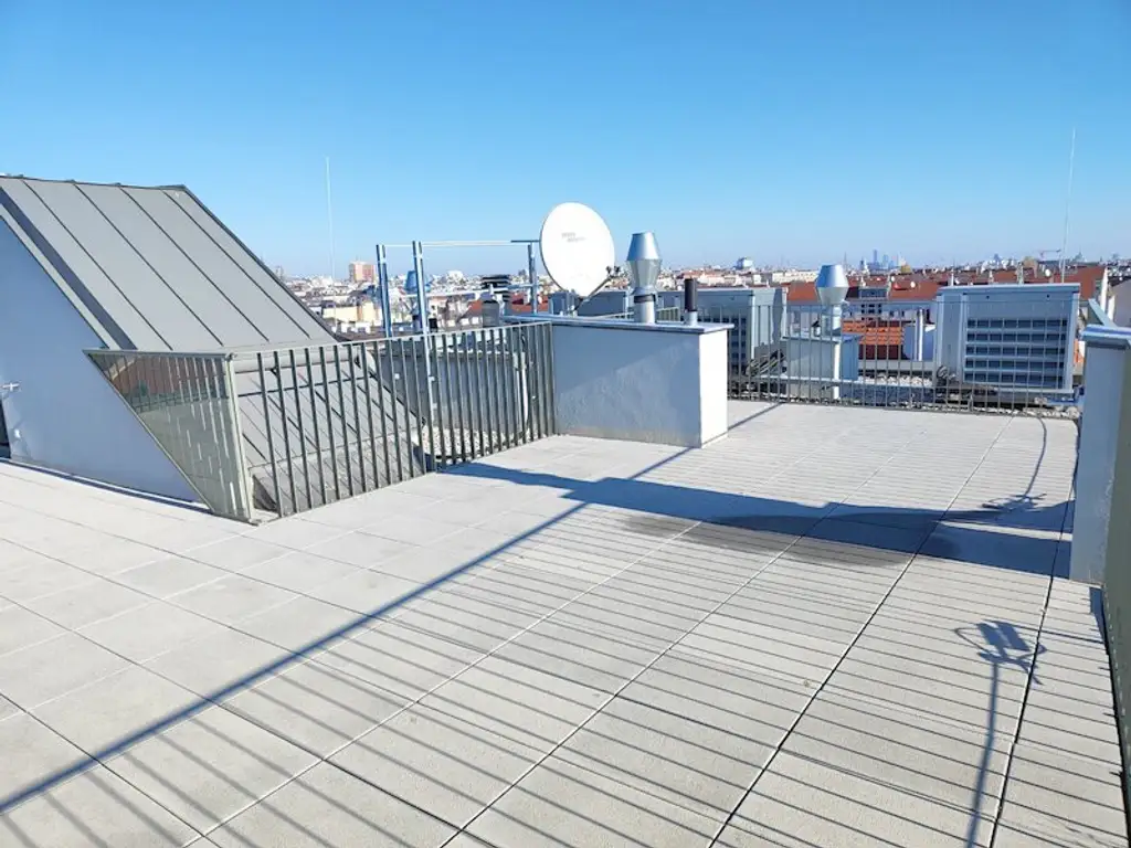 TERRASSENTRAUM! DG-Erstbezug mit Terrasse und Dachterrasse! Top80