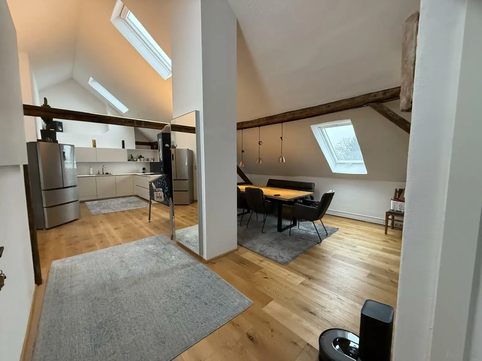 Seltene Gelegenheit! Hochwertige, offen geschnittene Wohnung mit Uhrturm-Blick