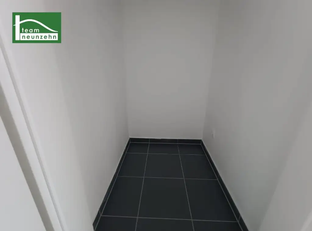 Lichtdurchflutete 2-Zimmer-Wohnung mit Balkon