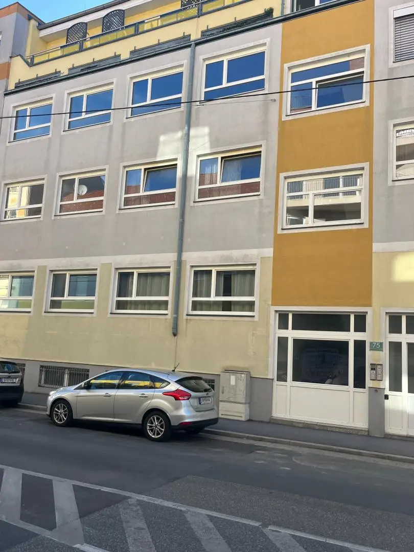 Gemütliche Kleinwohnung nahe FH Joanneum mit Parkplatz!