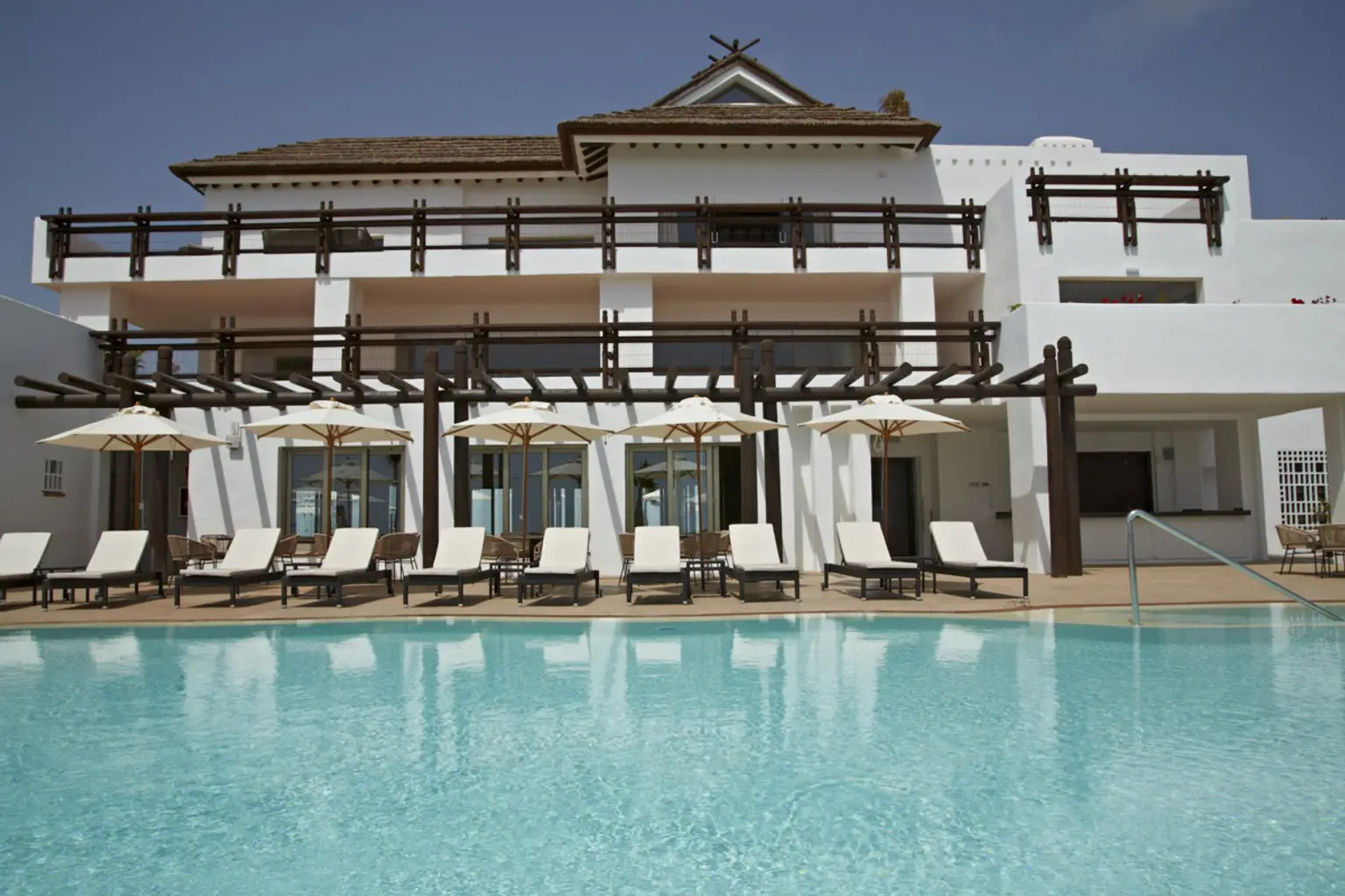 Las-Terrazas-De-Abama-Community-Pool-Tenerife-1