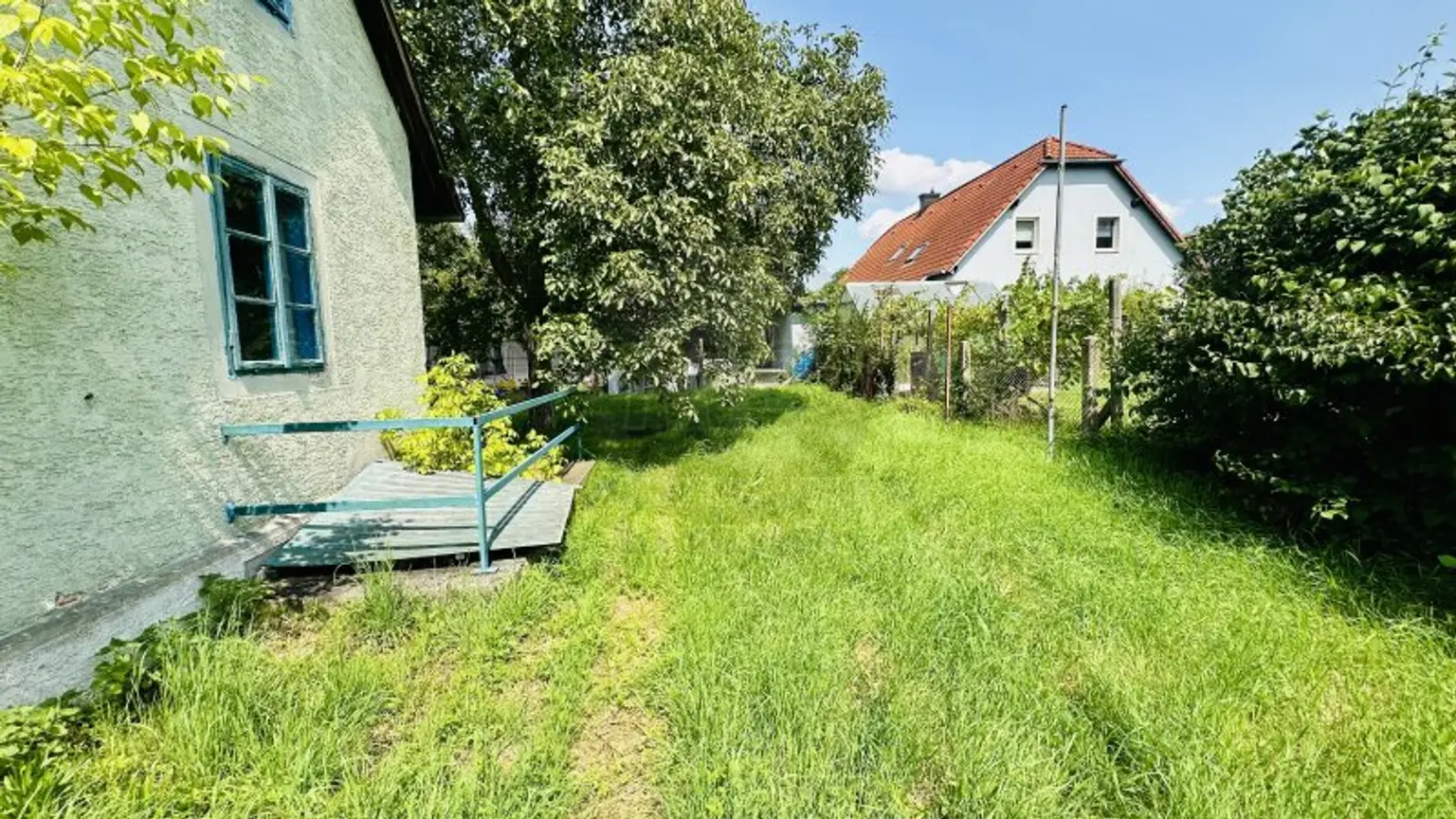 Traumhaus in Ziegel-Massivbauweise mit hochwertiger Ausstattung und inklusive Baugrundstück in Zentrumsnähe