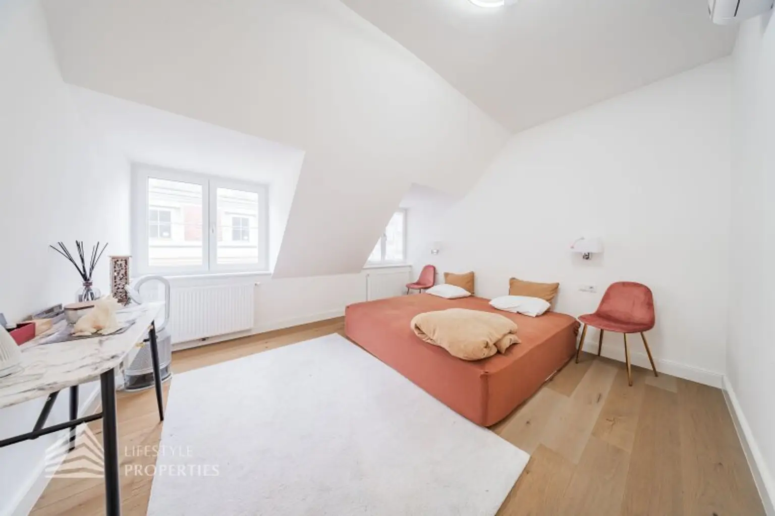 Moderne 4-Zimmer Maisonettewohnung mit Terrasse, Nähe Stephansplatz by Lifestyle Properties