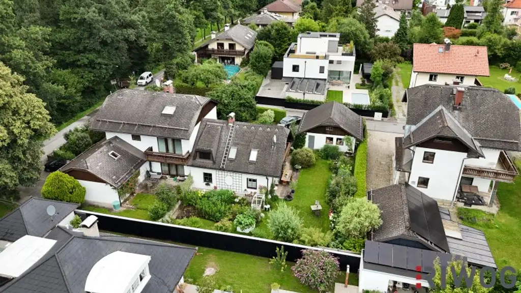 LEOPOLDSKRON – Baugrundstück mit Altbestand