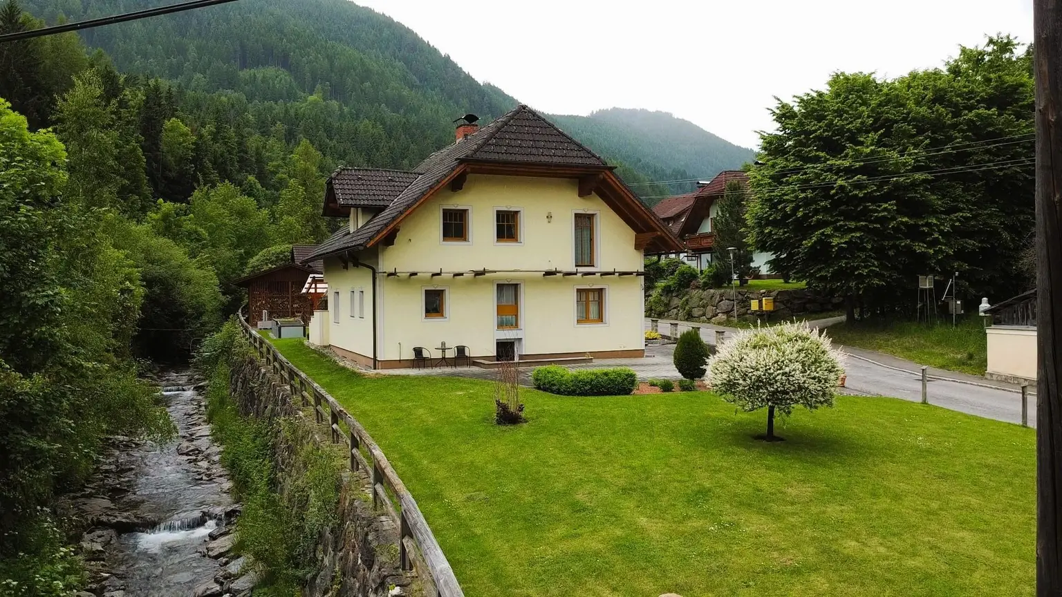 dji_fly_20250605_121026_213_1749281251808_video(4)