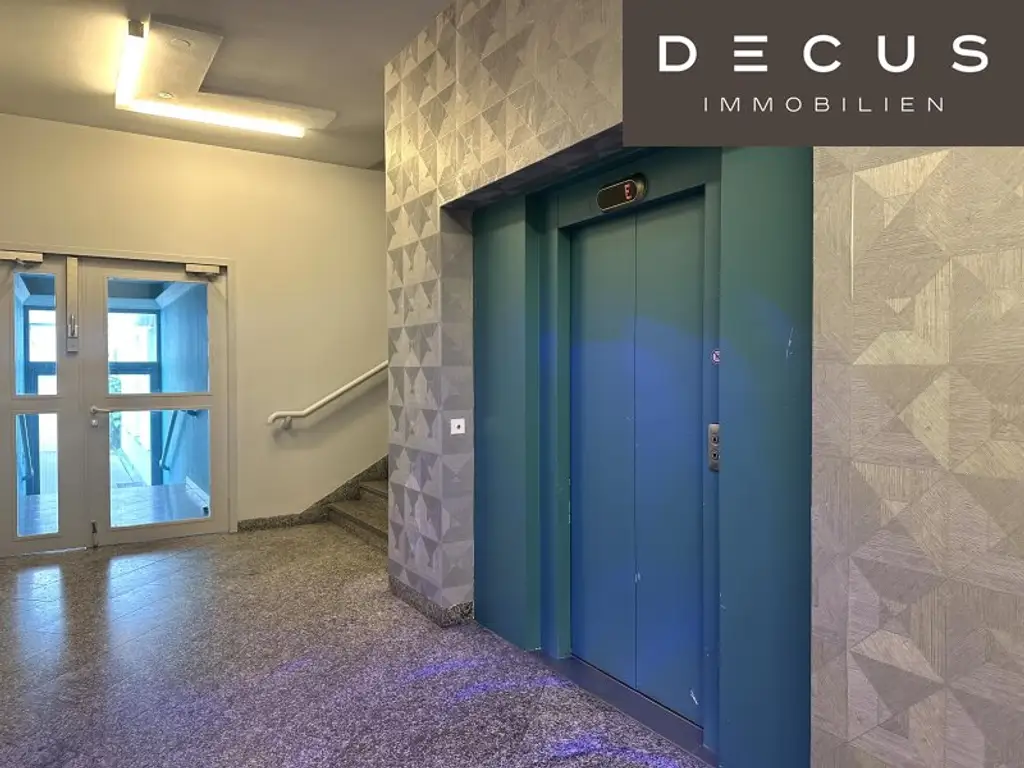 + + + NUSSDORFER PLATZ + + + hochwertiges 3-Raum-Büro + + +