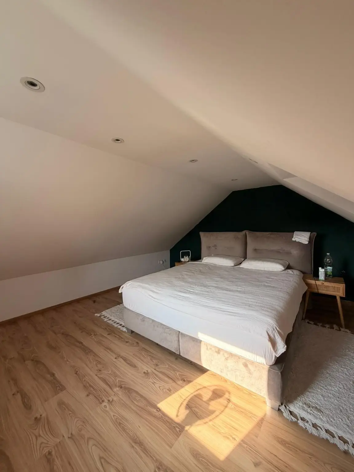 Schlafzimmer Wohnhaus Obergeschoß
