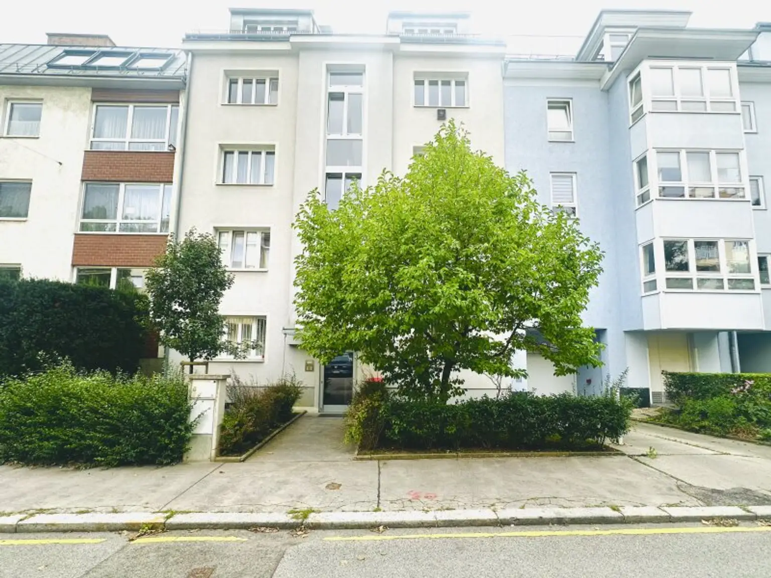 Gestalten Sie Ihr neues Zuhause - 2 Zimmer Wohnung in Toplage mit Gartennutzung -  absolute Ruhelage