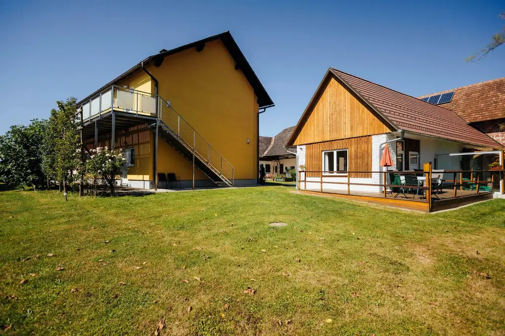 8484 Südoststeiermrk: Wohnen am Land - mit Platz für Familie, Tiere und neue Ideen