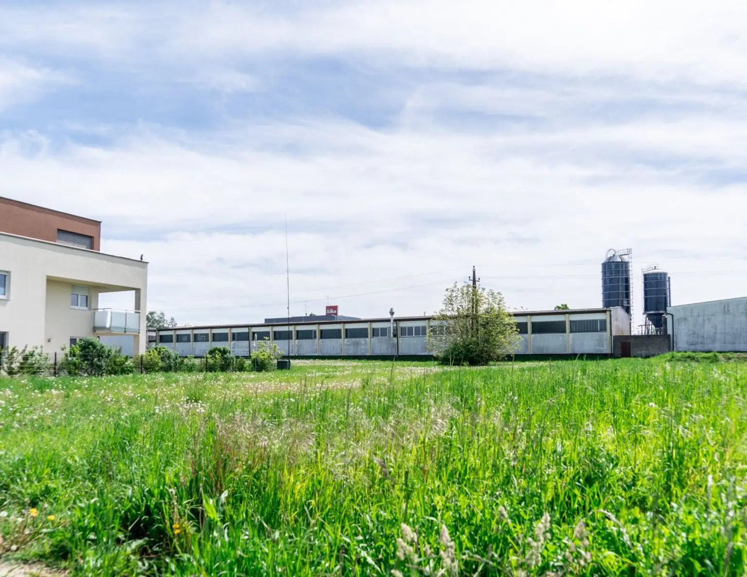 Traumhaftes Eigenheim: Großes Grundstück in Top-Lage in Ansfelden