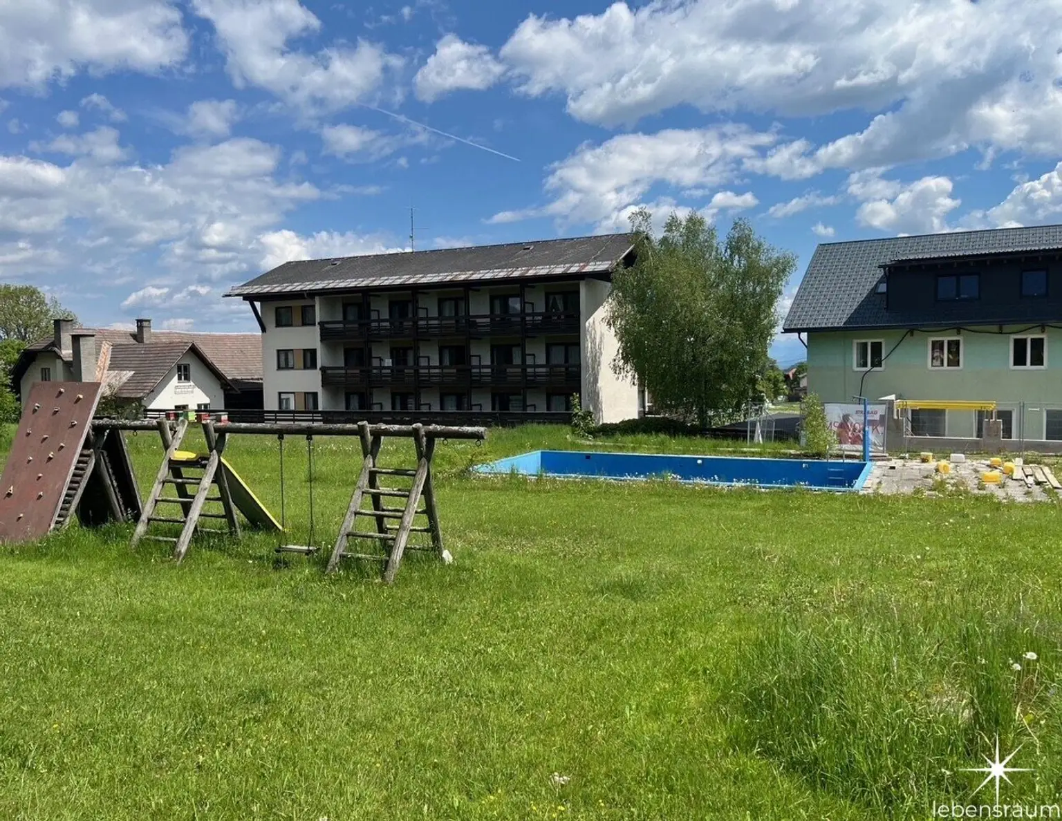 Baugrundstück in absoluter Ruhe-, Aussichts- und Sonnenlage