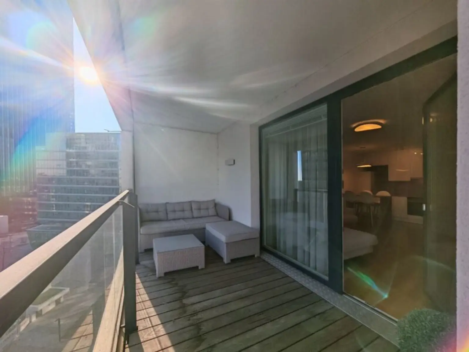 Möblierte 2-Zimmer-Wohnung im 10. Liftstock