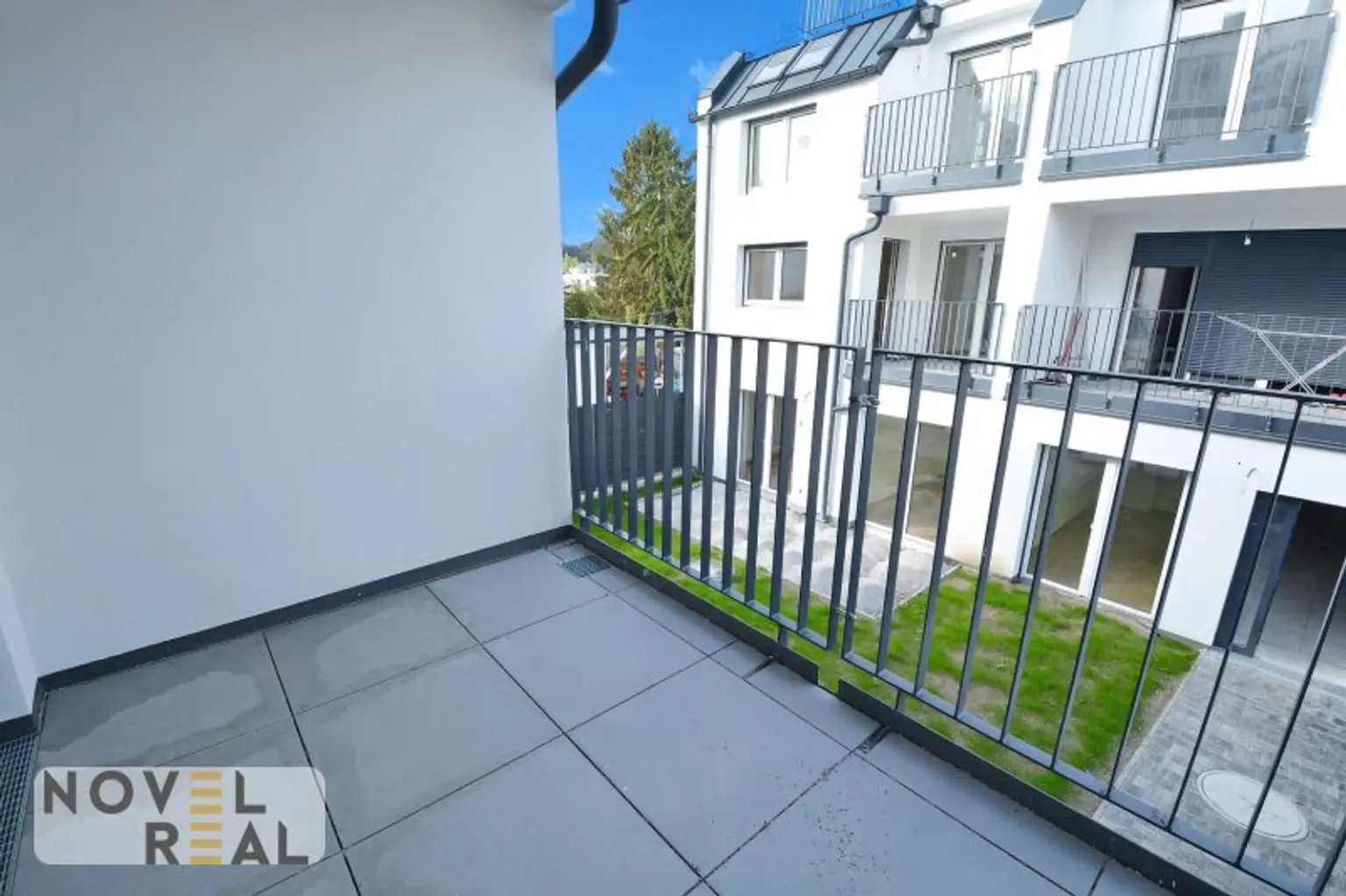 Sonnige Aussichten – Wohnen mit Freifläche