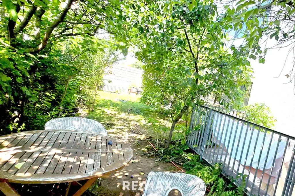 Eigengarten- 4 Zimmer- Pool