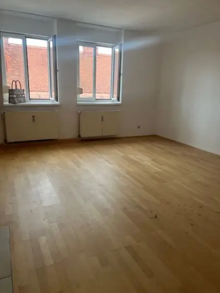 Charmante 1-Zimmer-Dachgeschosswohnung in Graz Eggenberg – Ideal für Studenten und Singles!