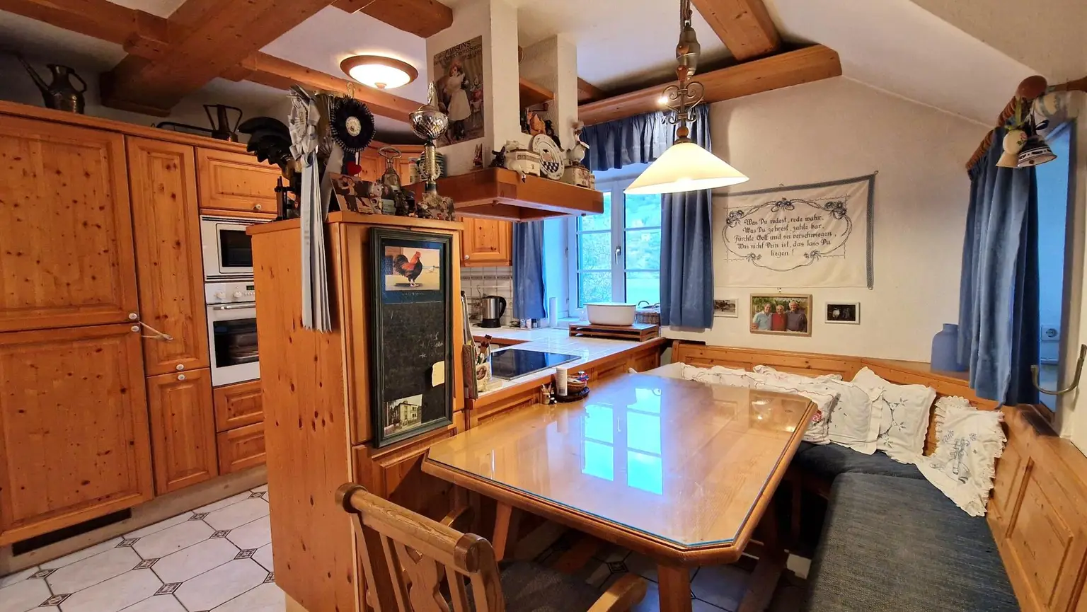 Entzückendes Einfamilienhaus mit Gartenoase in sonniger Lage