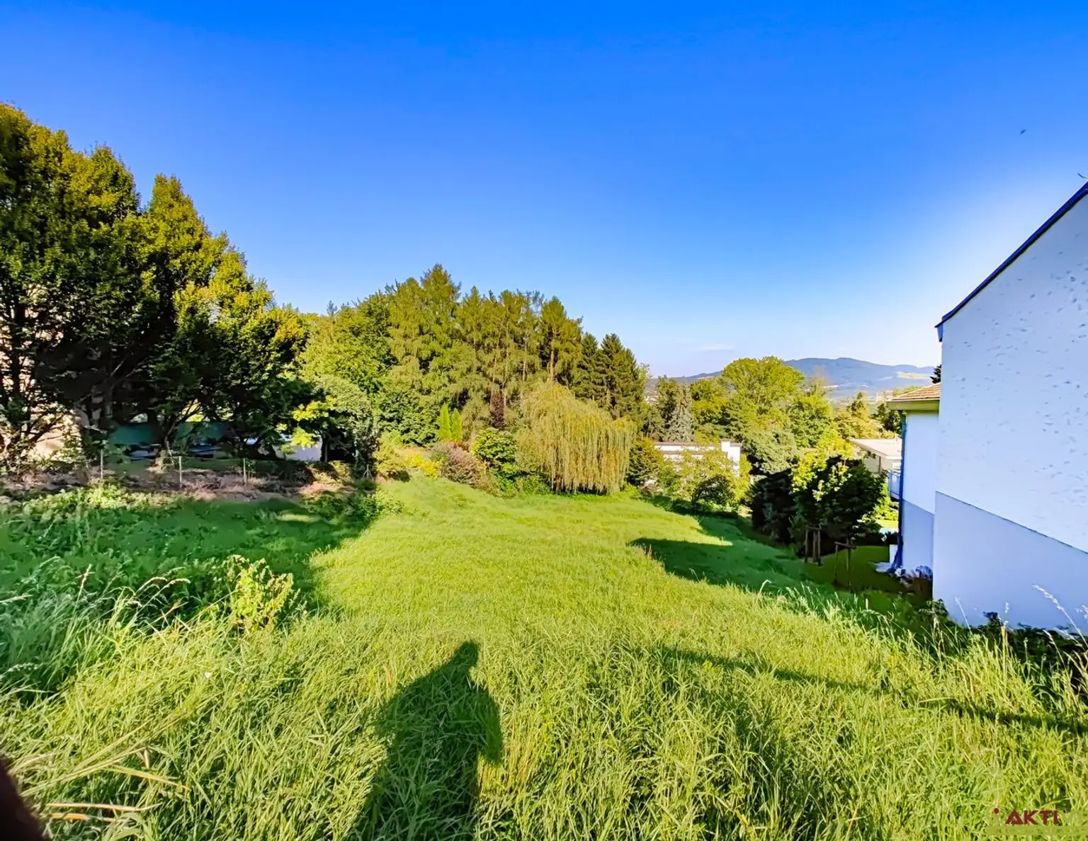 Attraktives Baugrundstück mit vielseitigem Potenzial in begehrter Lage von Linz.