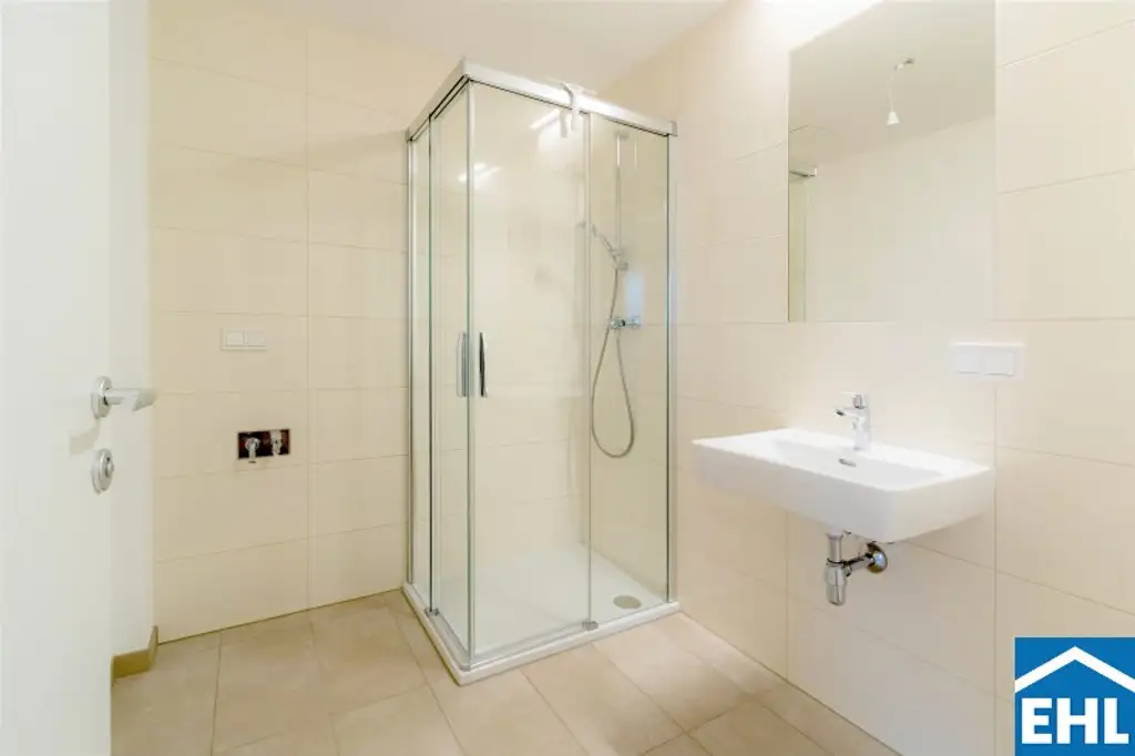 Wunderschöne 3- Zimmer Wohnung mit Terrasse direkt an den Donau- Auen!