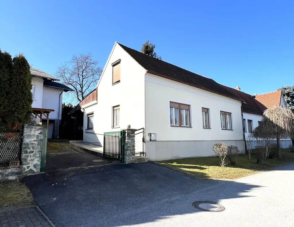 Einfamilienhaus auf kleinem Grundstück, sofort verfügbar!