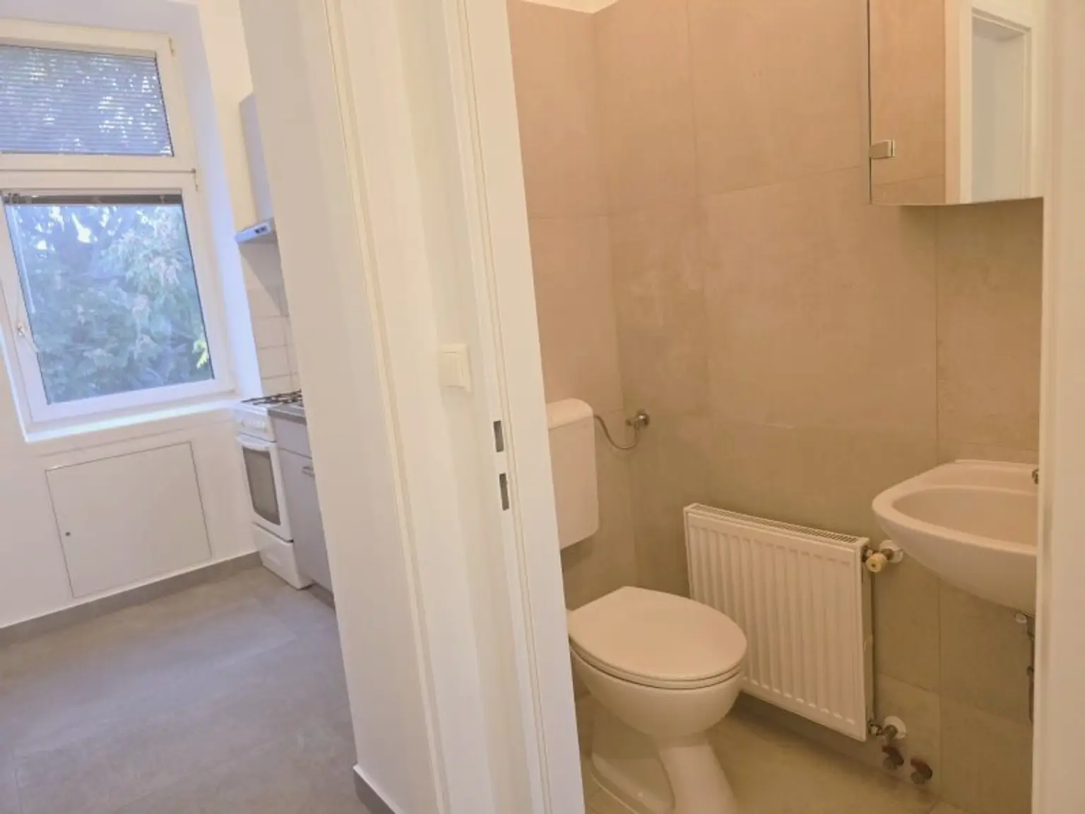 TOP LAGE + vollsanierte, gepflegte 1-Zimmer-Wohnung in 1210 Wien in ruhiger Lage