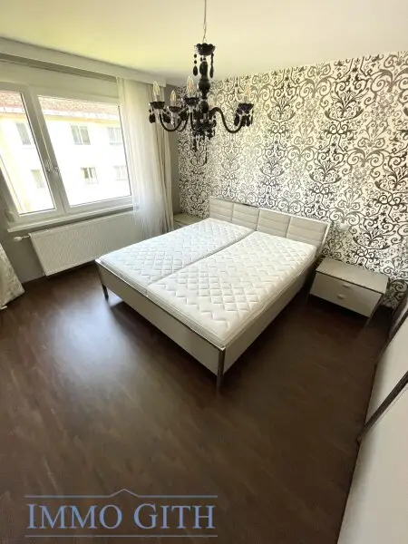 LICHTDURCHFLUTETE CA. 80 m² GROSSE 3-ZIMMER-WOHNUNG MIT BALKON IN GRÜNRUHELAGE VON POTTENSTEIN ZU KAUFEN!