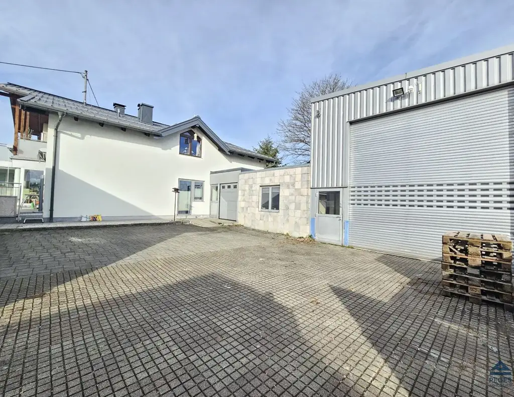 Gewerbeflächen in zentraler Ortslage in Vöcklamarkt, OÖ
