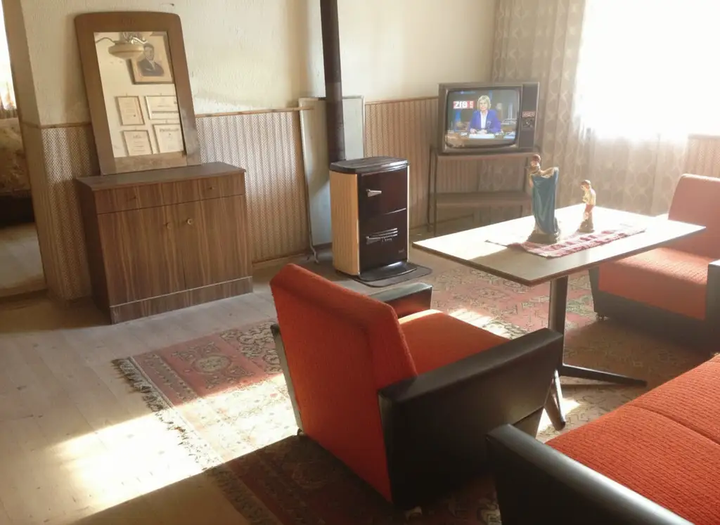 Einfamilienhaus 150m² in Wiedendorf, Niederösterreich – sanierungsbedürftig, viel Potenzial!