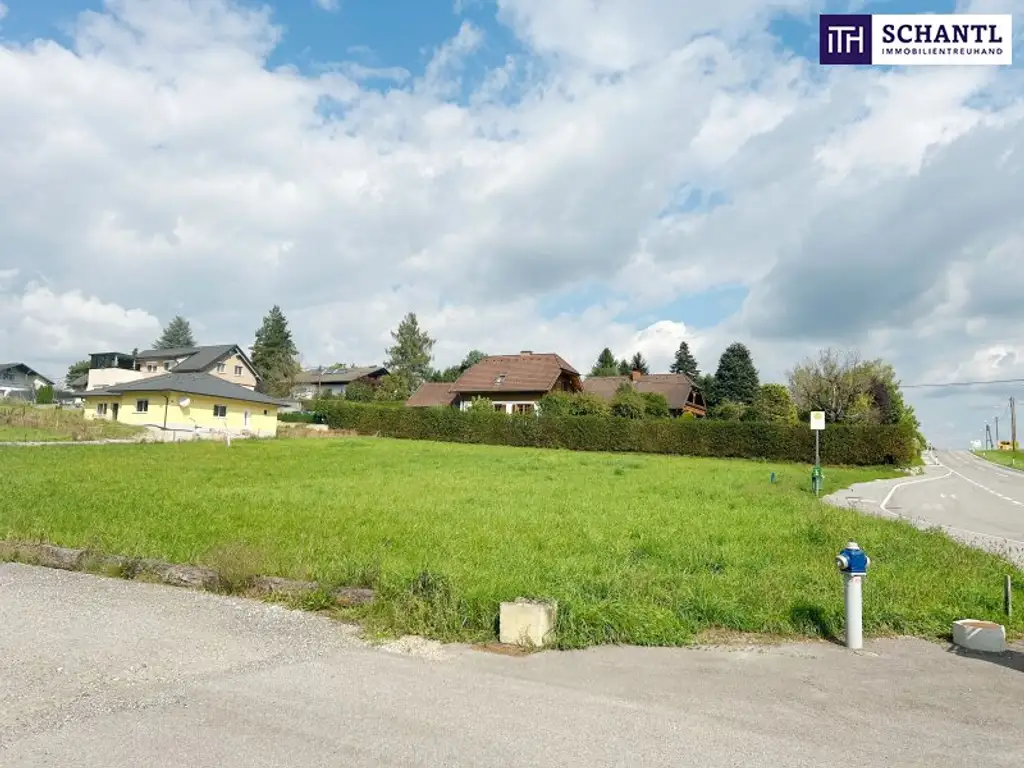 FABELHAFTES Grundstück! VOLLERSCHLOSSENES und FLACHES BAUGRUNDSTÜCK! TOP Anbindung! IDYLLISCHE Umgebung!
