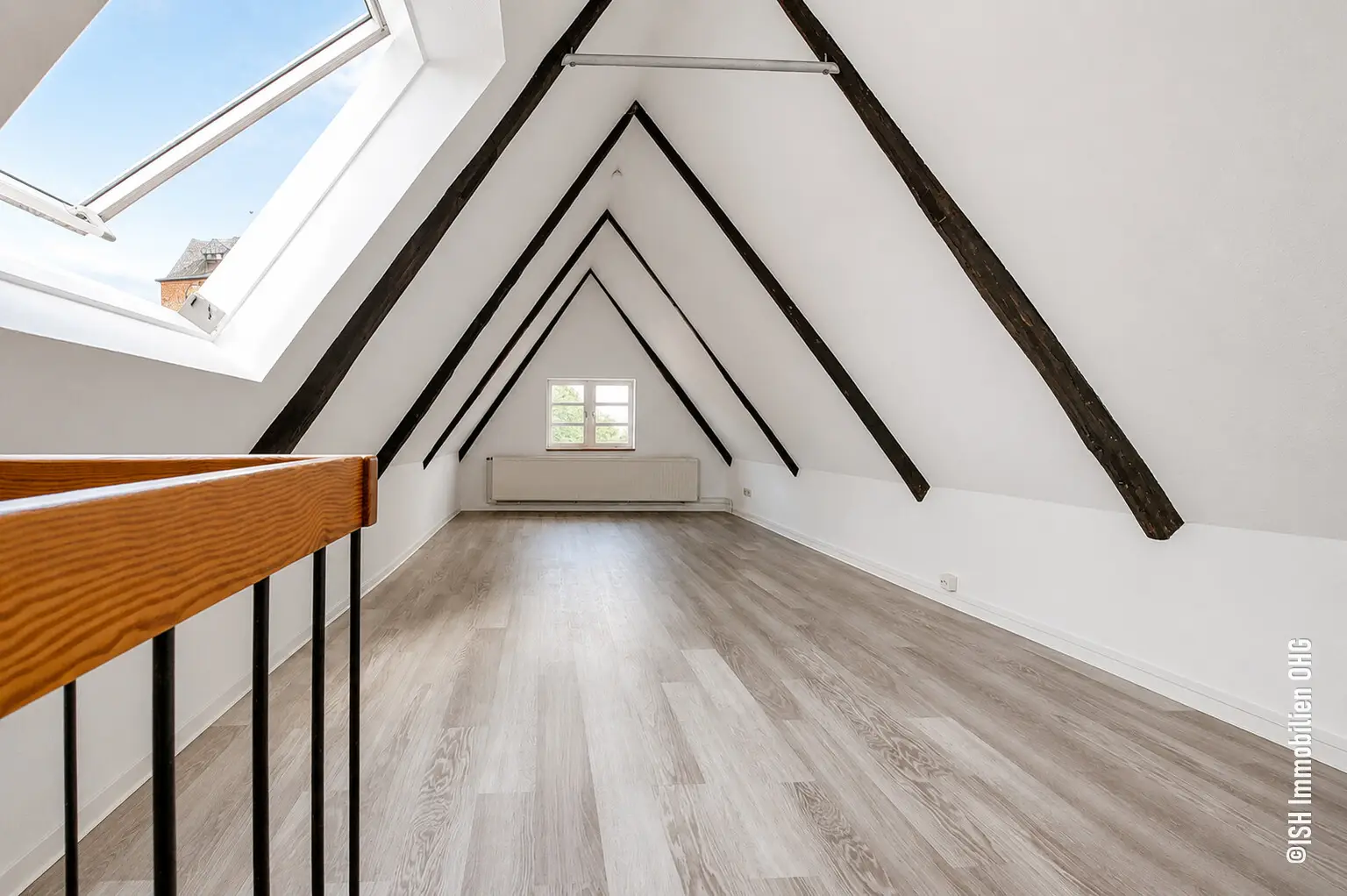 Schlafzimmer DG