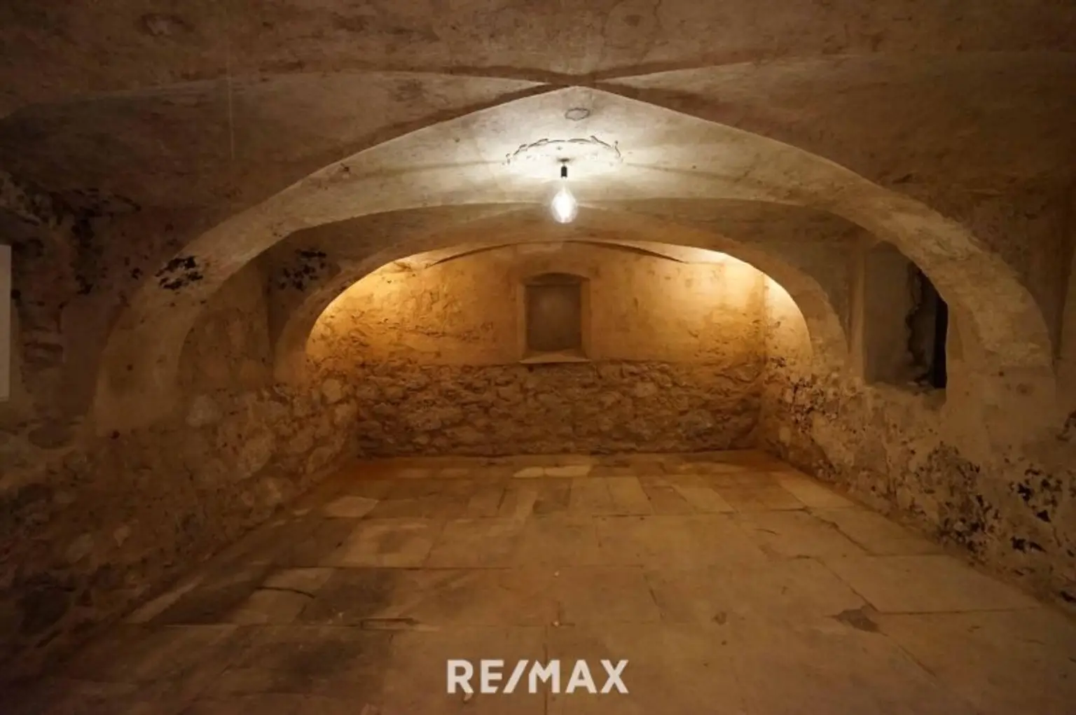 schönes KellerAmbiente