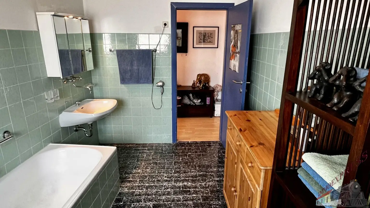 4-Zimmer-Dachgeschoß-Wohnung PLUS Garten im Naturparadies