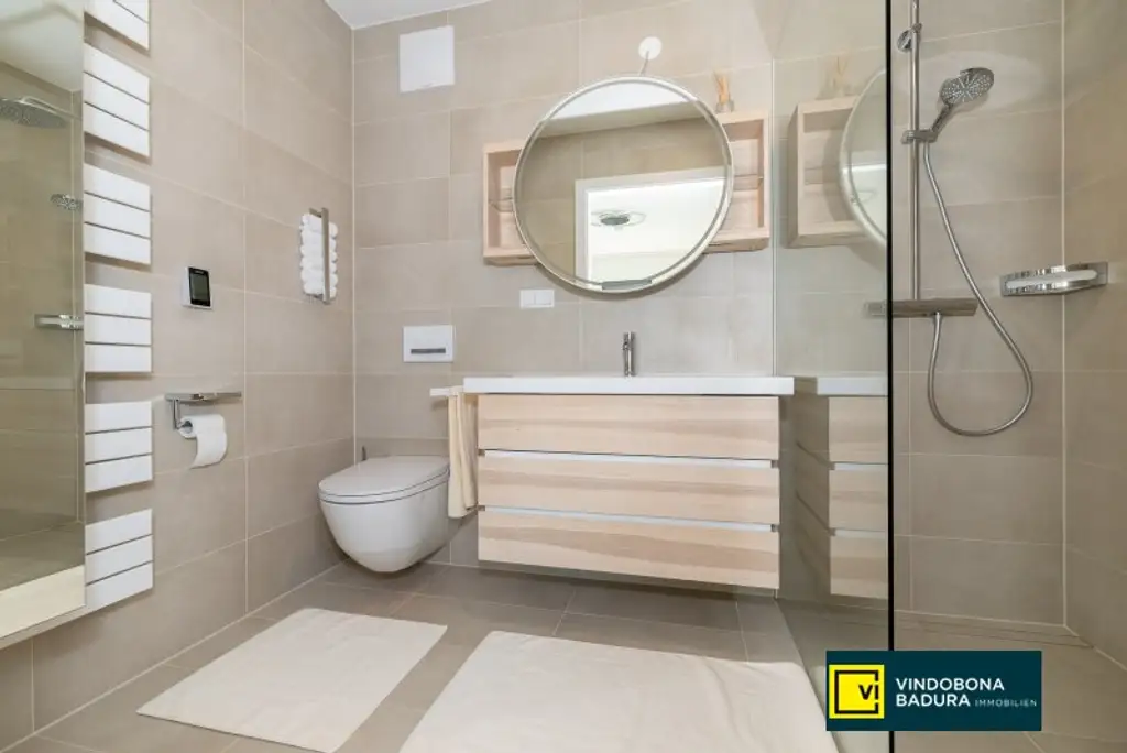 Wohnjuwel in Hietzing: Großzügige 5-Zimmer Wohnung mit Balkonterrassen, Fernblick & Garagenplatz