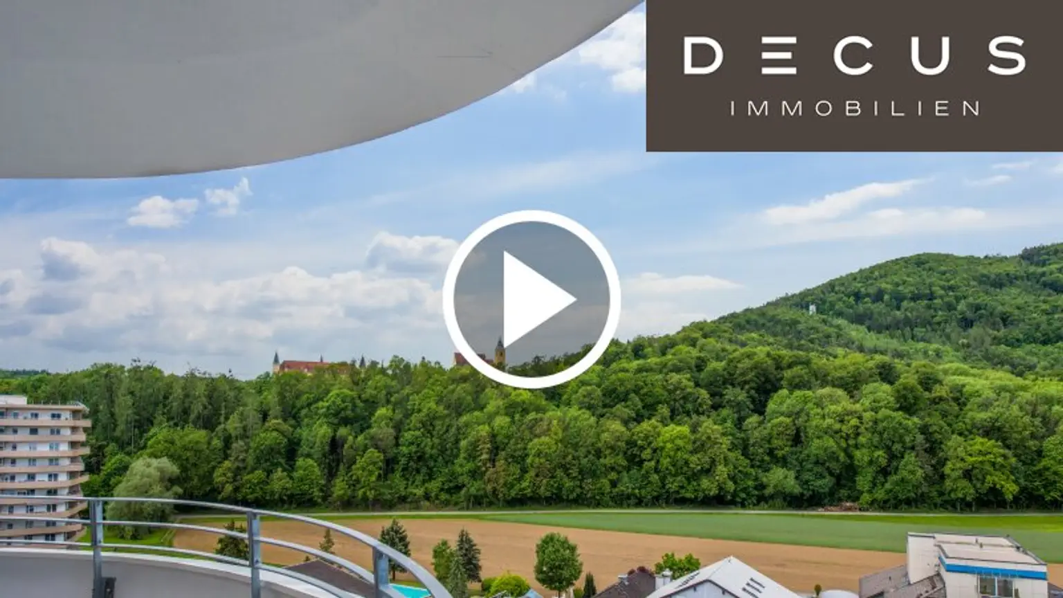 | NEUBAUWOHNUNG | BALKON | NÄHE SCHLOSS ST. MARTIN | 2 ZIMMERN