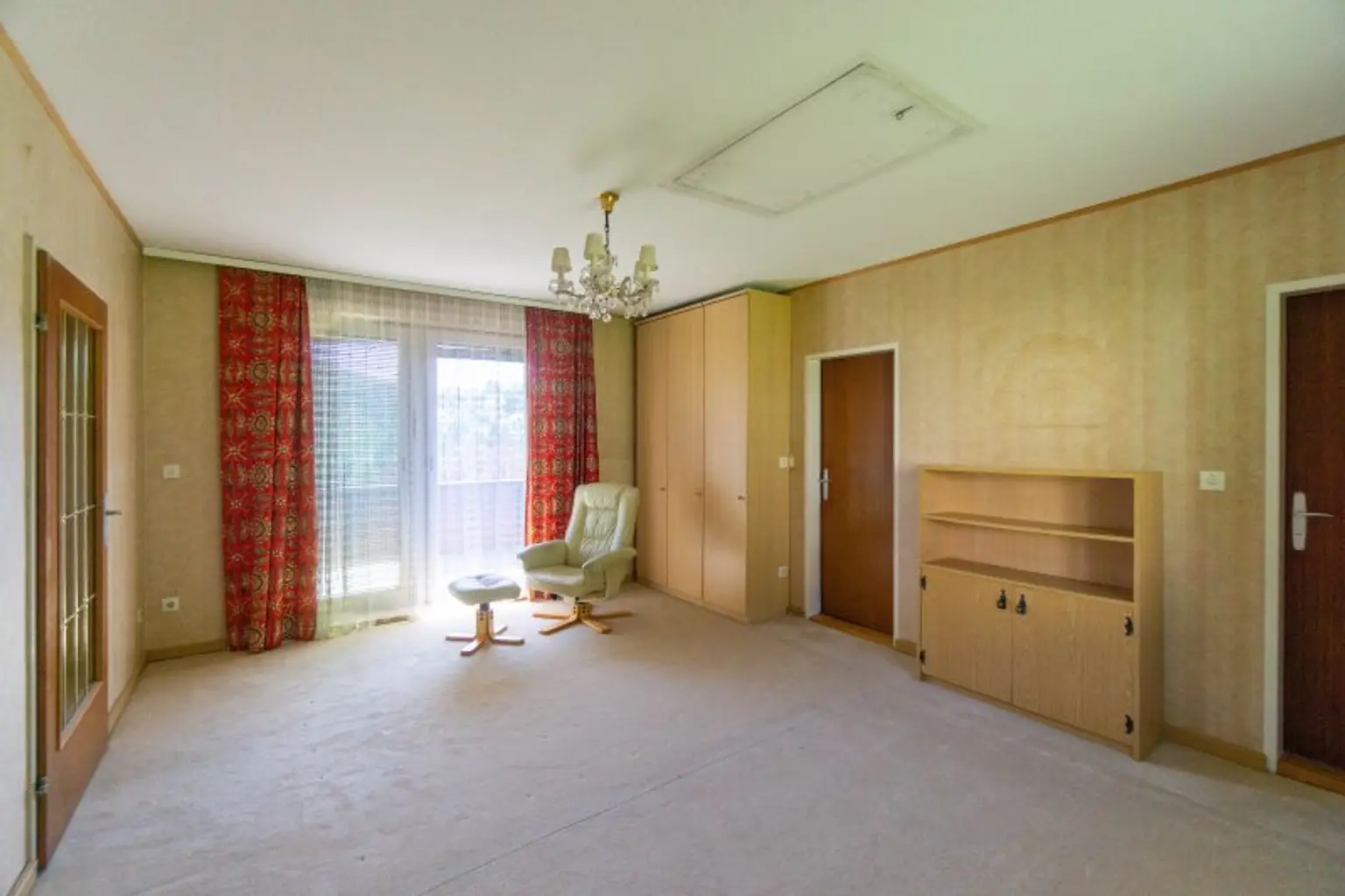 Einfamilienhaus auf sonnigem Doppelgrundstück in fabelhafter Aussichtslage